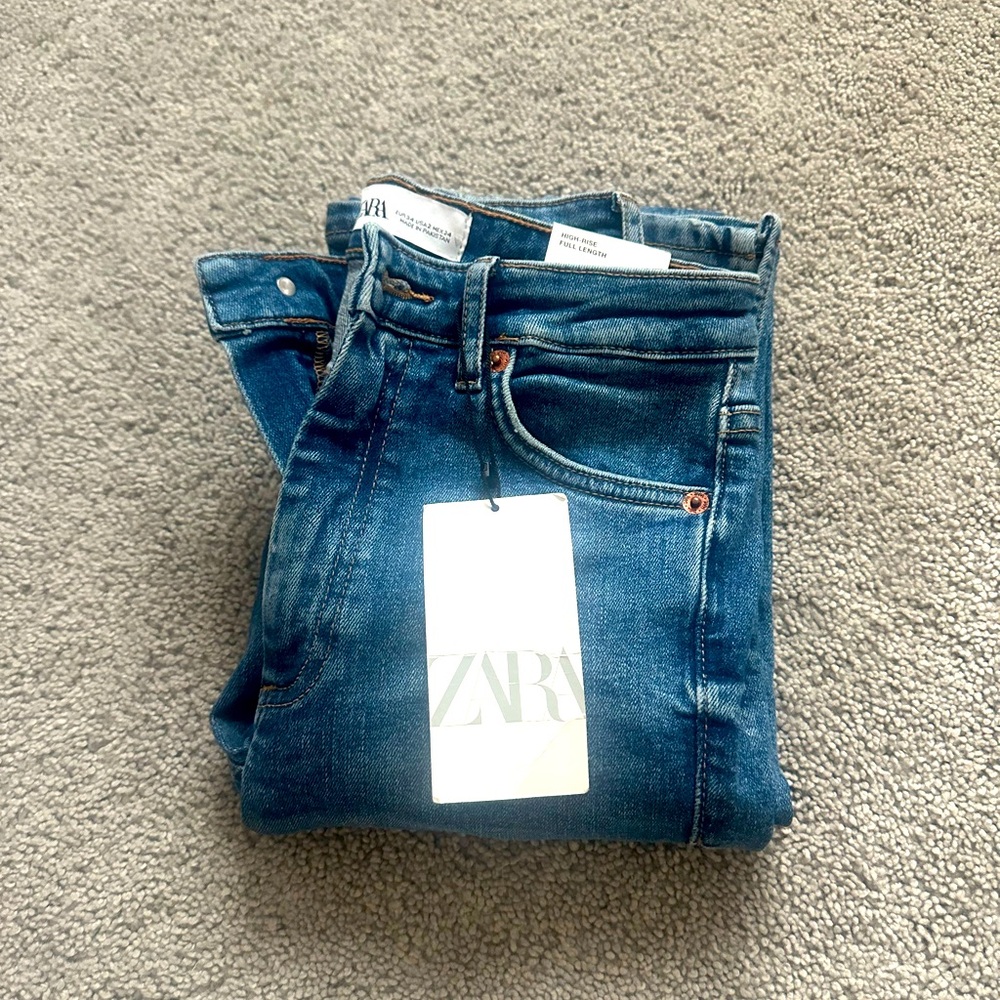 Zara High-Rise Split Skinny Jeans size US 2